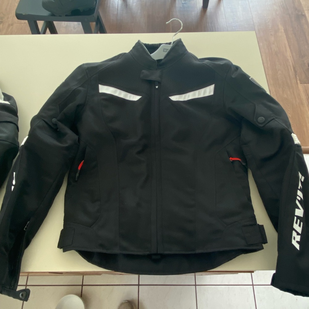 Rev’It GT R Air Motorcycle Jacket - Picture 2 of 2